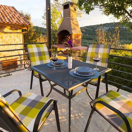 Guest house Pelagia House 3*